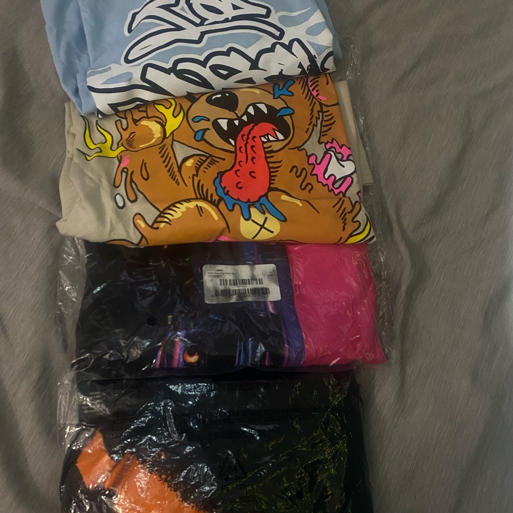 Fashion Nova Graphic T-Shirt Bundle